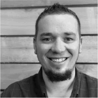daniels's headshot